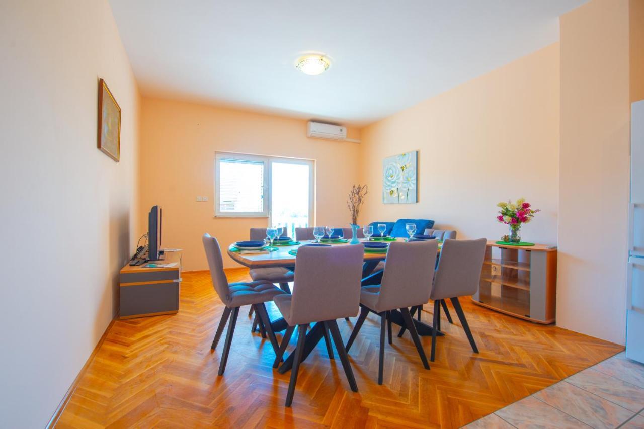 Apartments Facini Košljun Buitenkant foto